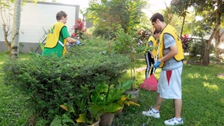LDS-charities voluntary-work-in Tasputra-garden-2016-(1)